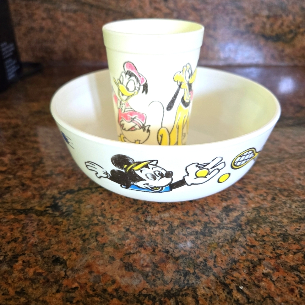 Vintage, 2-Piece Kid's Looney Tunes/Disney Characters Bowl & Glass